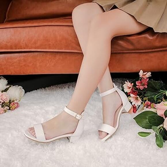 Dufannie Little Girls Size 12 White Open Toe Low Heel Ankle Strap Sandal Shoes - Picture 6 of 8